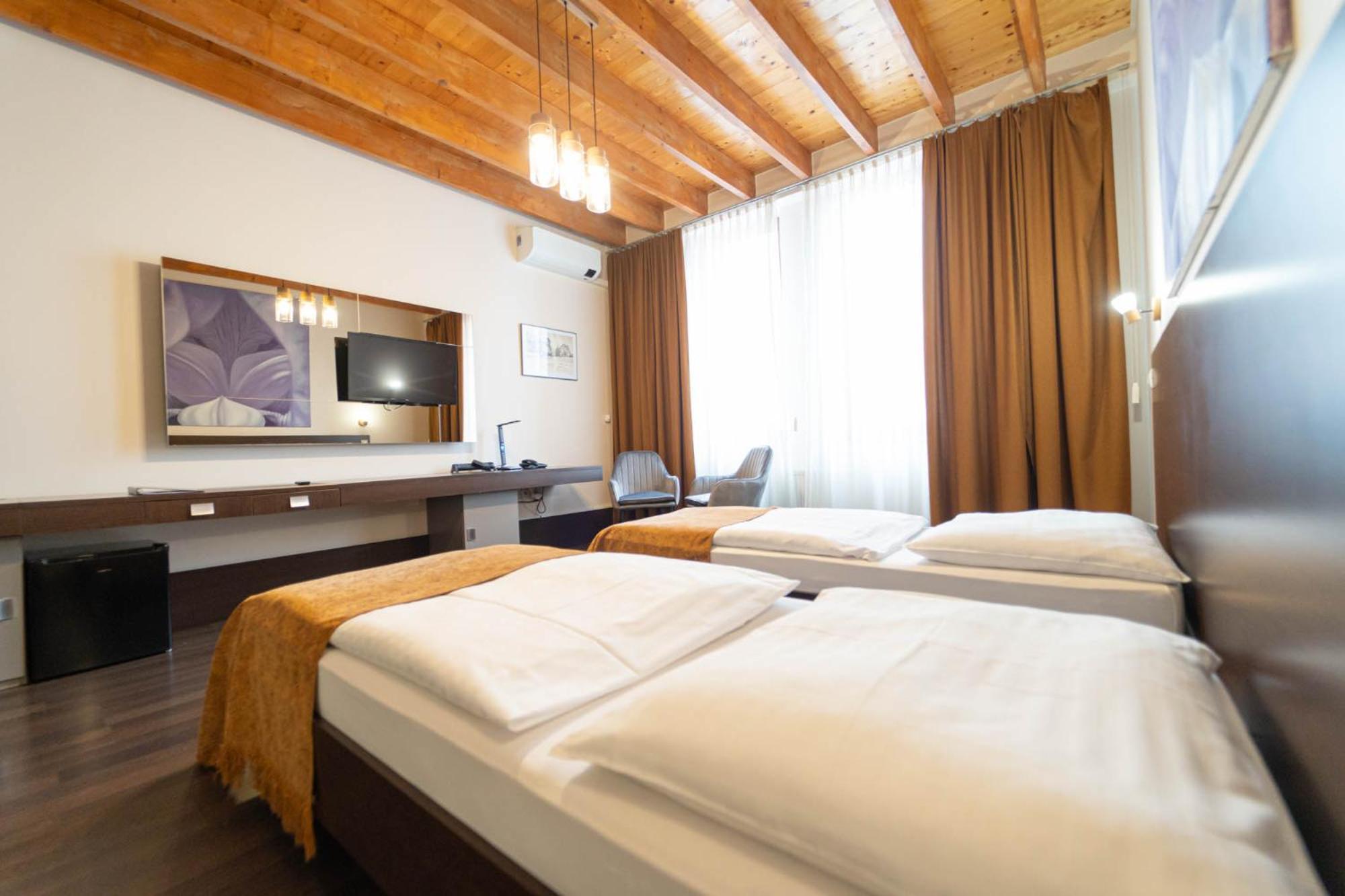 Hotel Zlaty Dukat Kosice Luaran gambar
