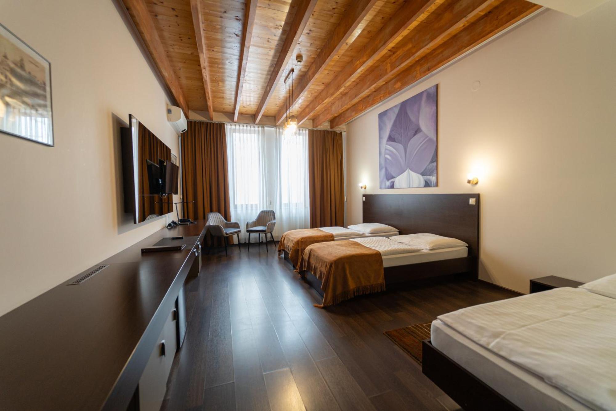Hotel Zlaty Dukat Kosice Luaran gambar