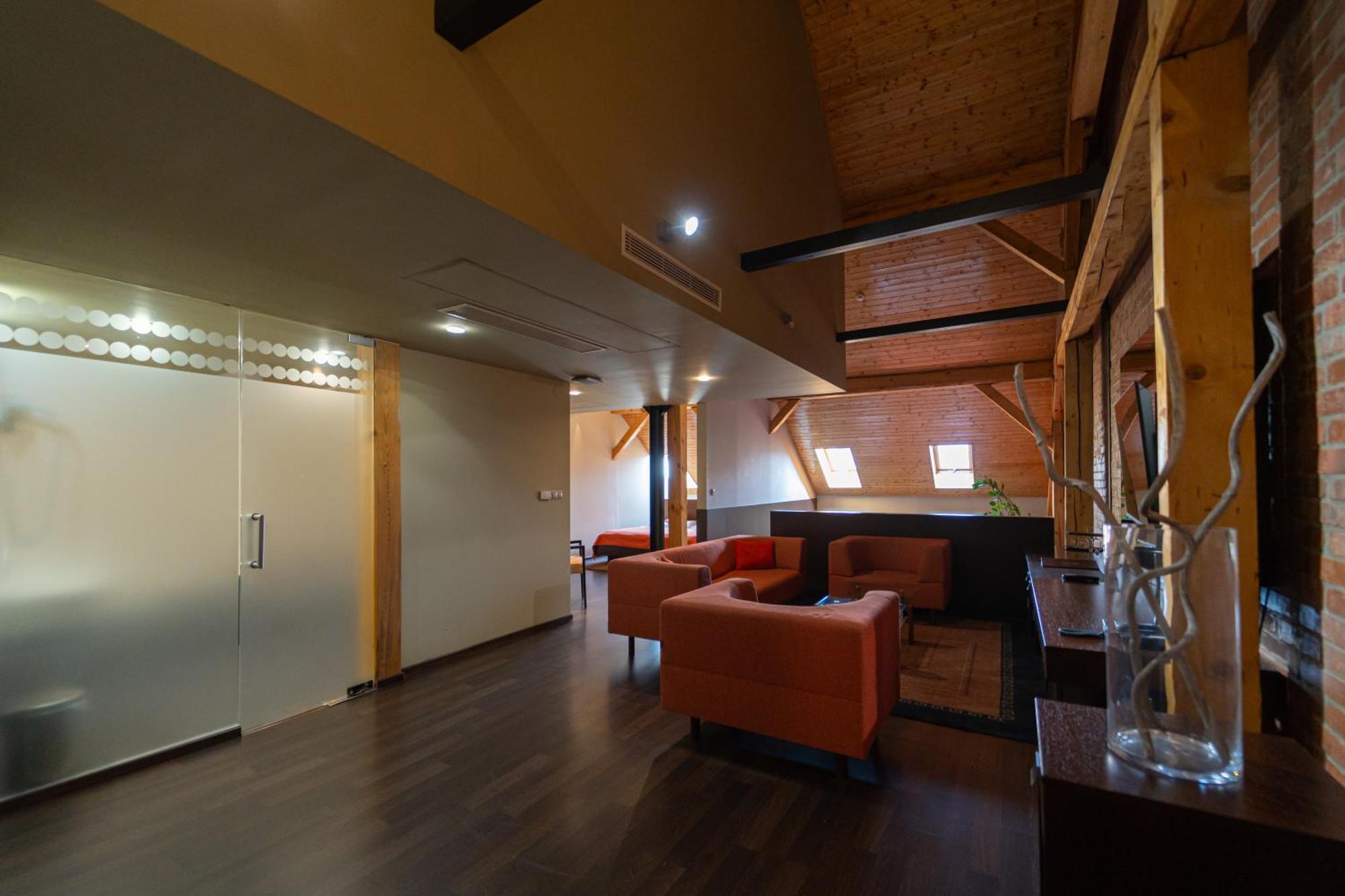 Hotel Zlaty Dukat Kosice Luaran gambar
