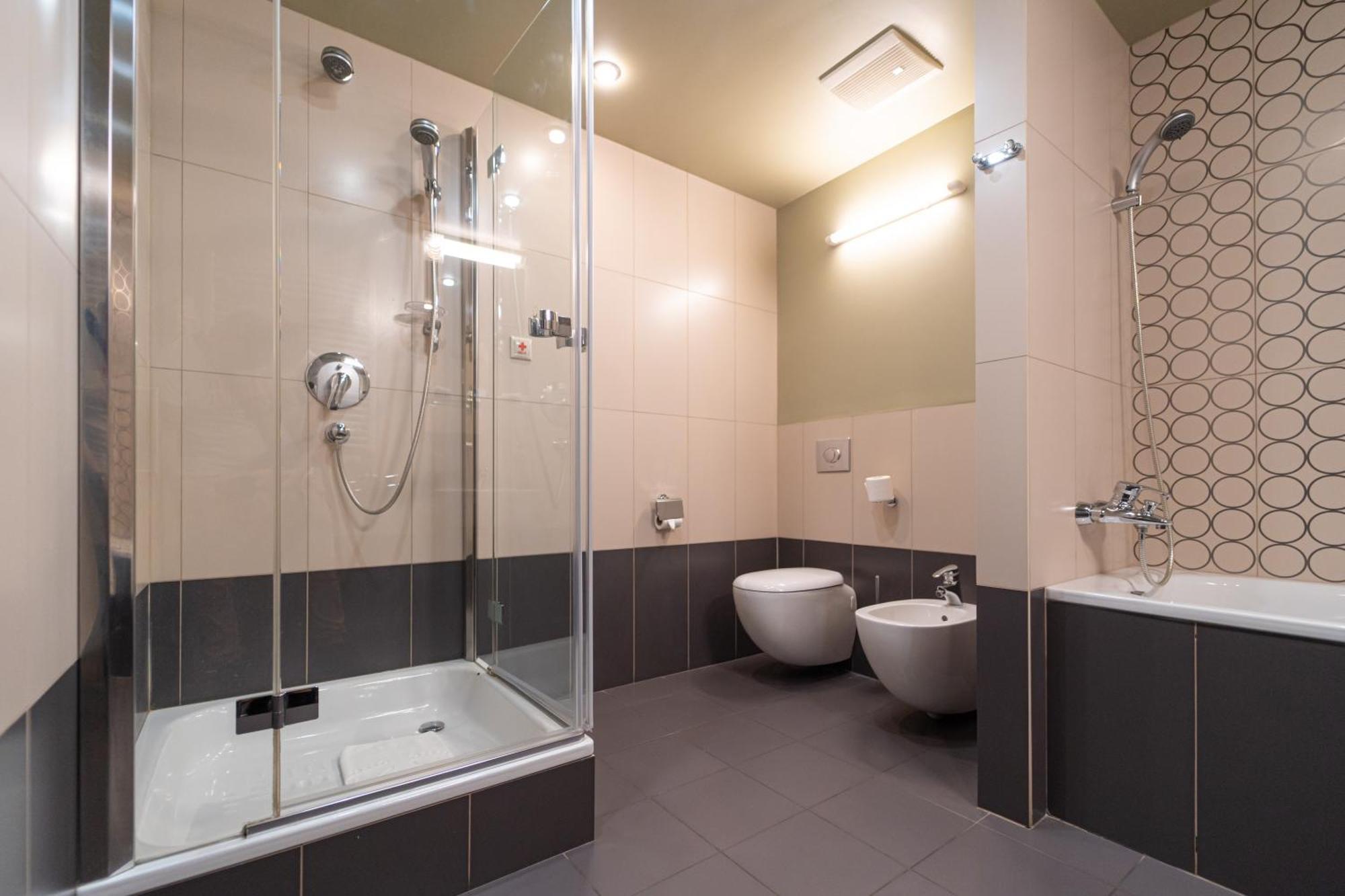 Hotel Zlaty Dukat Kosice Luaran gambar