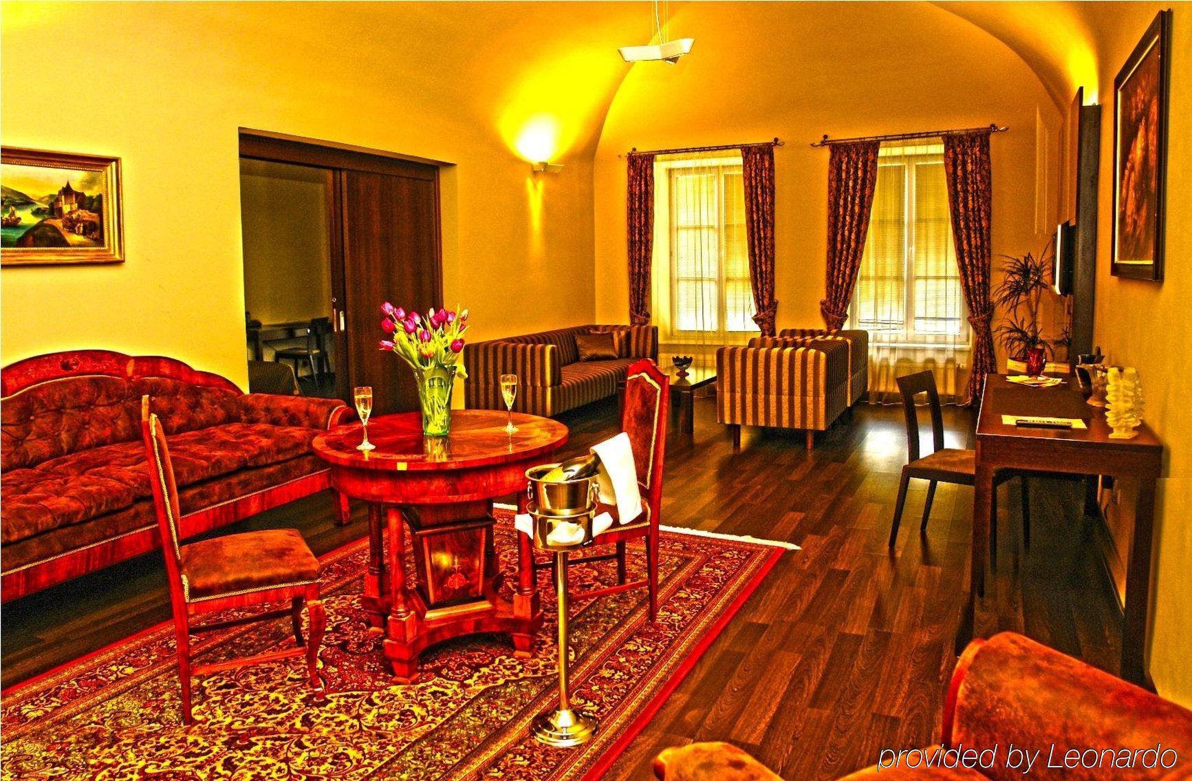 Hotel Zlaty Dukat Kosice Bilik gambar