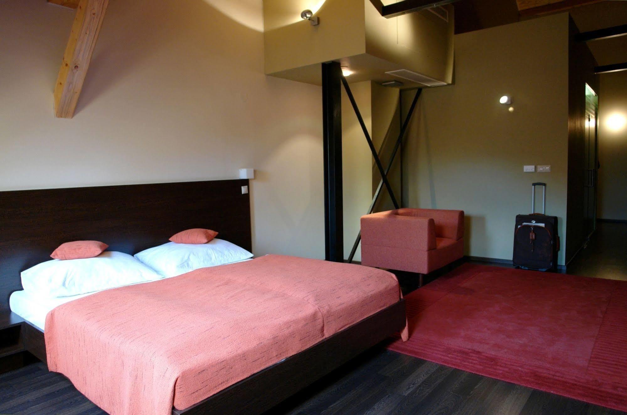 Hotel Zlaty Dukat Kosice Luaran gambar